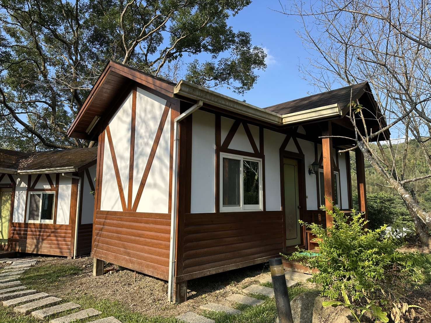 🌳 全場包場・獨棟木屋＋竹屋（標準 18 人）